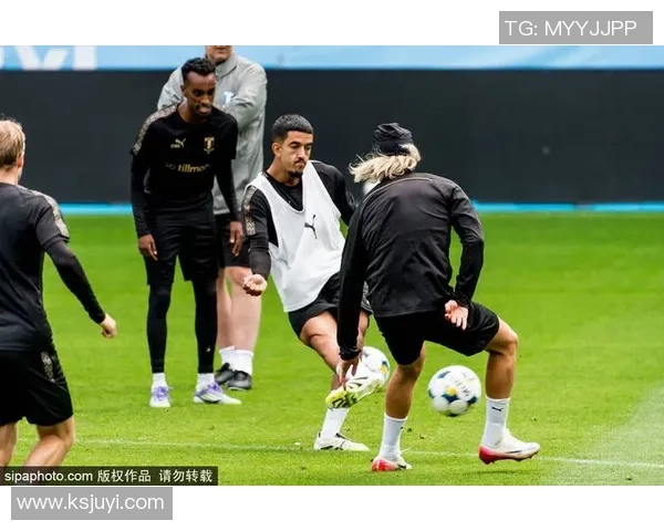 带德的足球明星如何在赛场上展现个人魅力与团队精神的完美结合