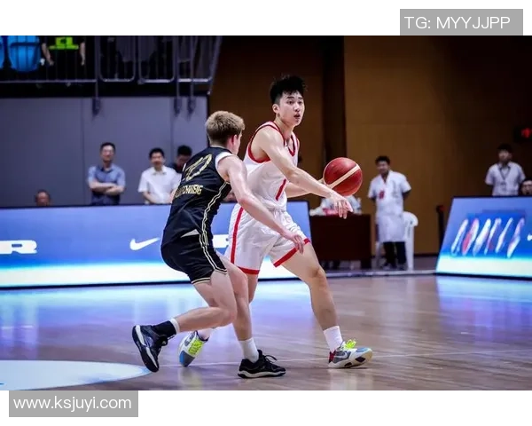 武汉篮球队挑战赛精彩配合分析与表现点评