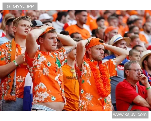 荷兰足球历史上的传奇球星与他们的辉煌时代回顾 荷兰足球历史上的传奇球星与他们的辉煌时代回顾